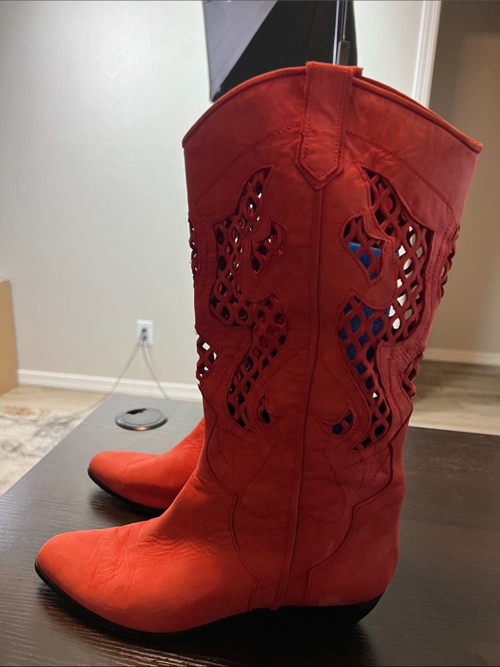 Lenni Vintage Distressed Suede Cutout Heeled Cowboy Boots Made in Italy 8.5 - Picture 4 of 7